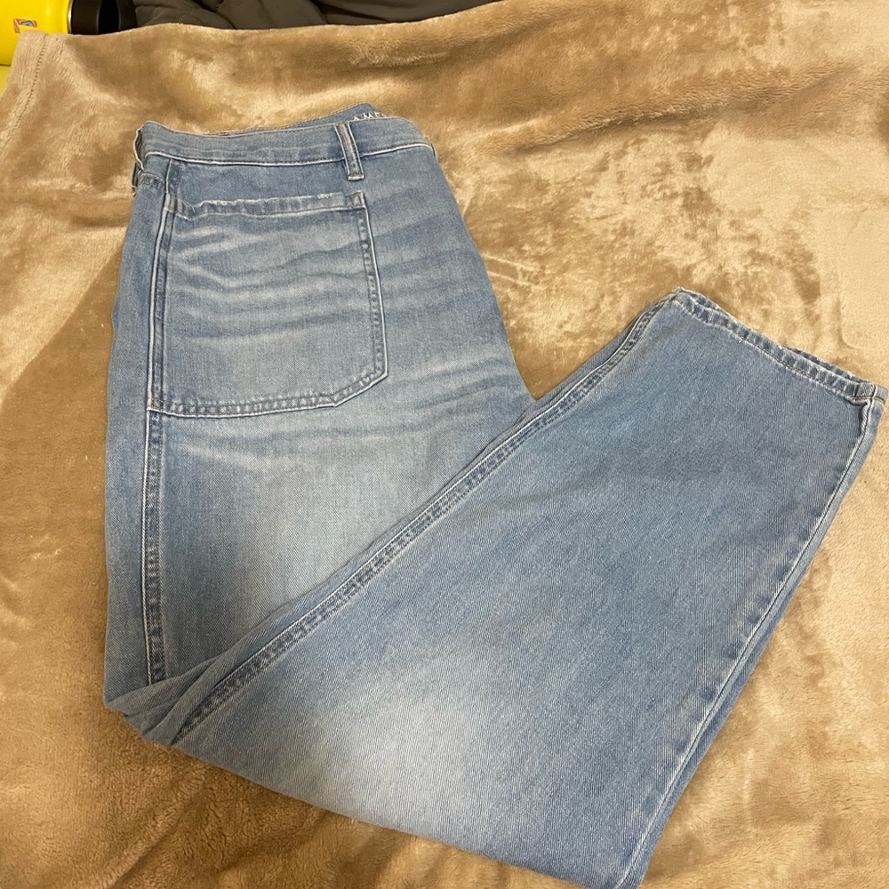 American Eagle Mom Jeans - Size 16